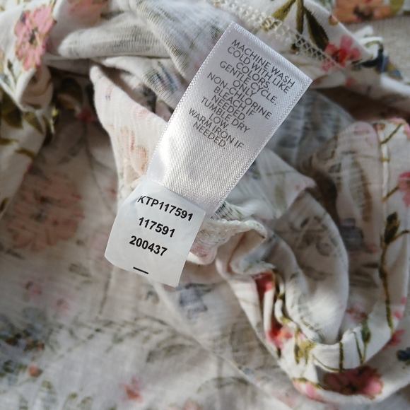 j.jill ♡ pima short sleeve v-neck tee shirt flowers floral - Picture 8 of 10